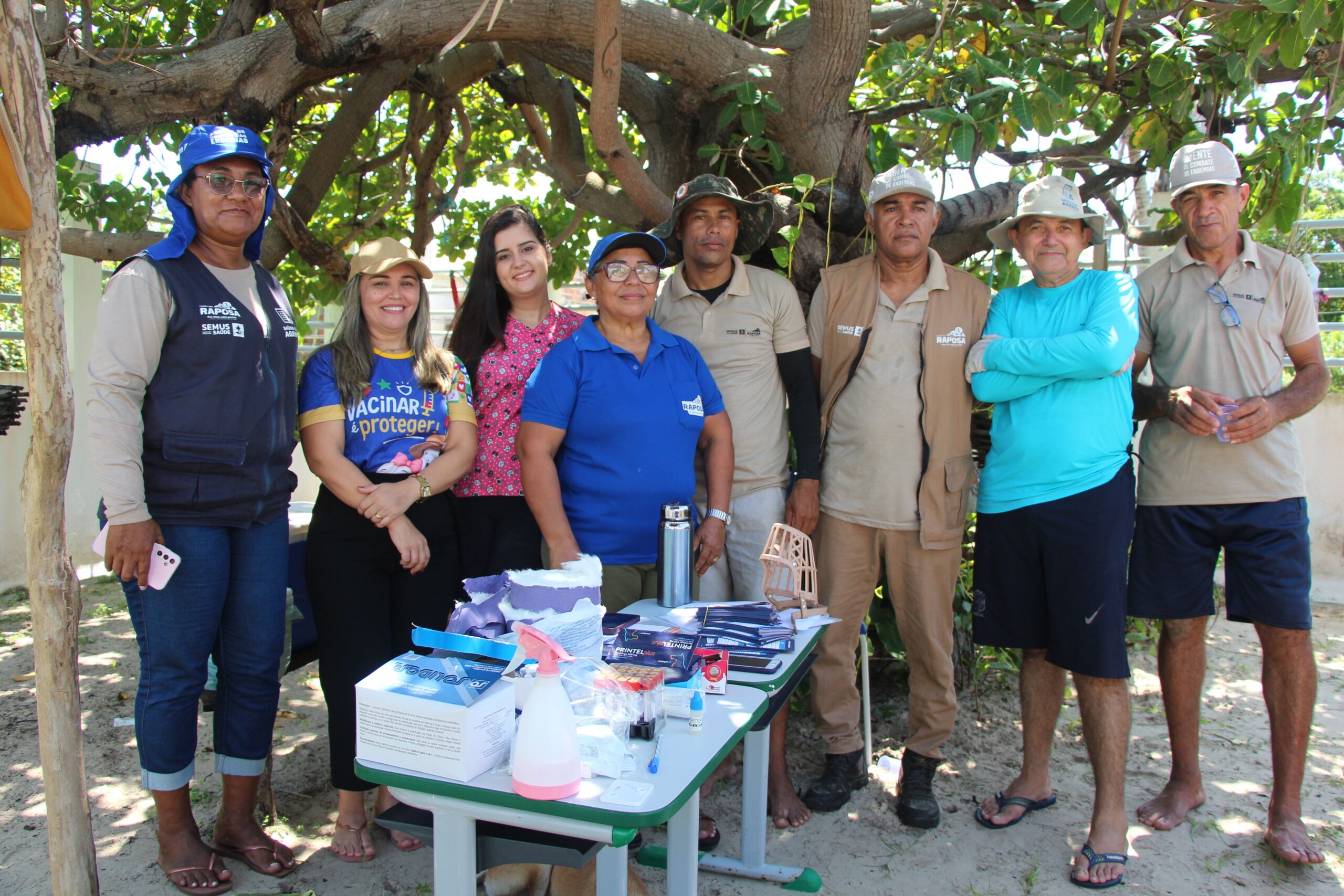 Prefeitura de Raposa leva atendimento médico ao povoado Canto, na Ilha de Curupu