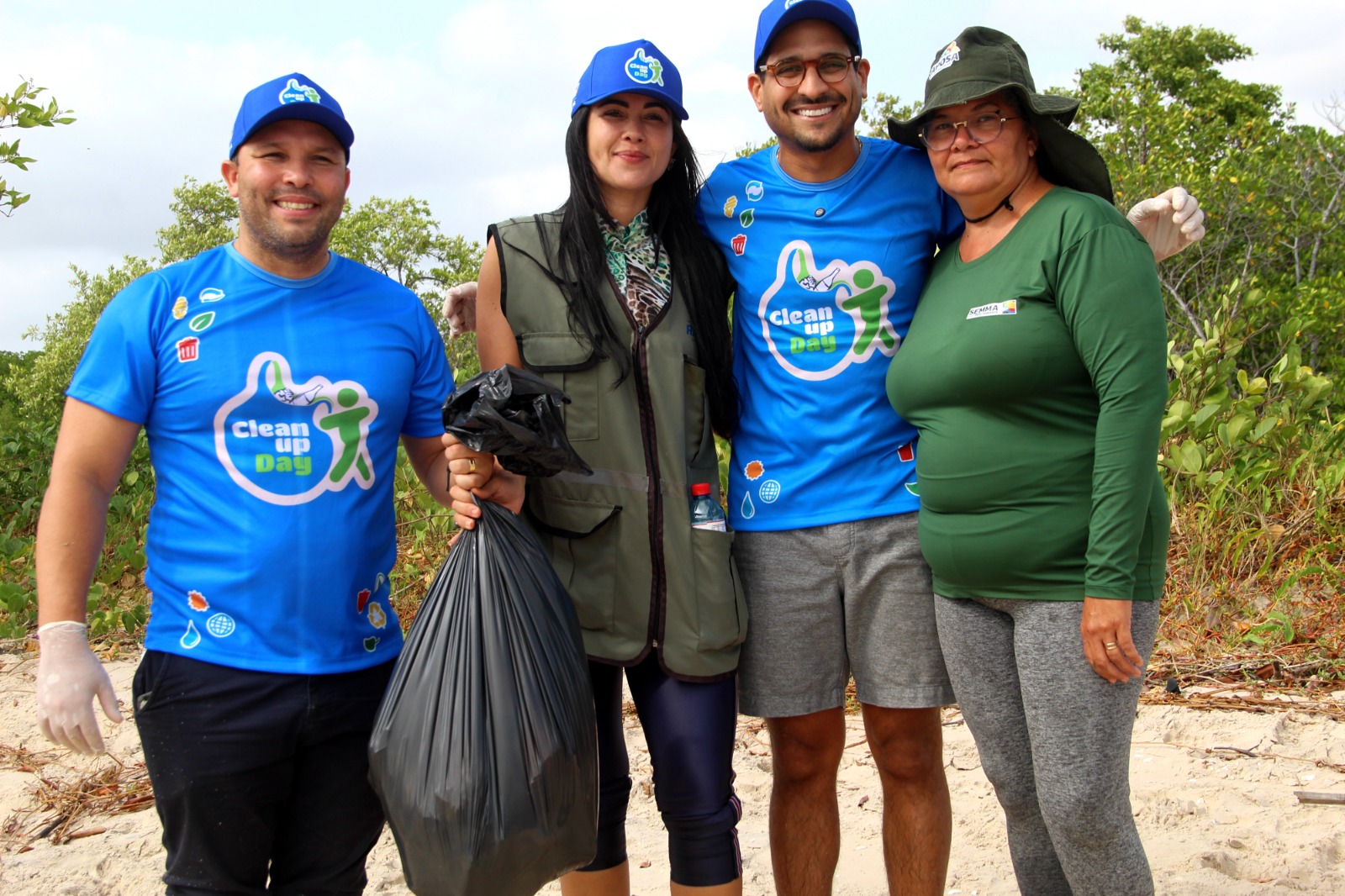 Prefeitura de Raposa participa do Dia Mundial da Limpeza em parceria com o Governo do Estado