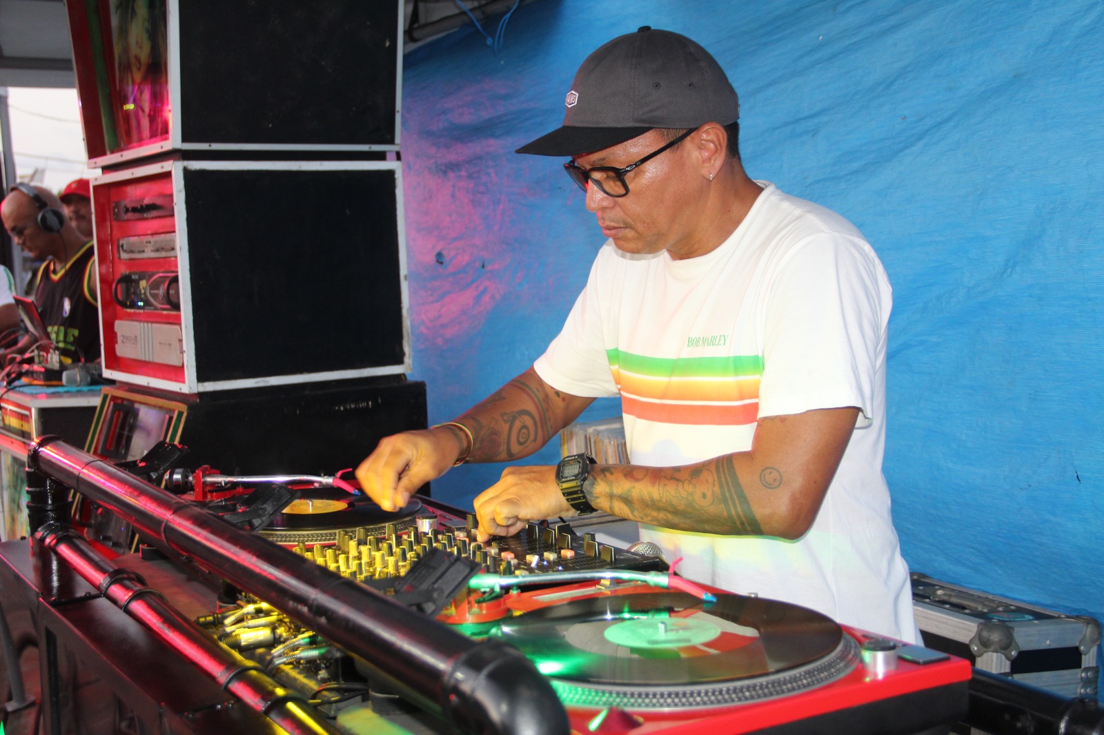 Projeto Reggae no Porto leva cultura e boas vibrações ao Porto do Braga, em Raposa